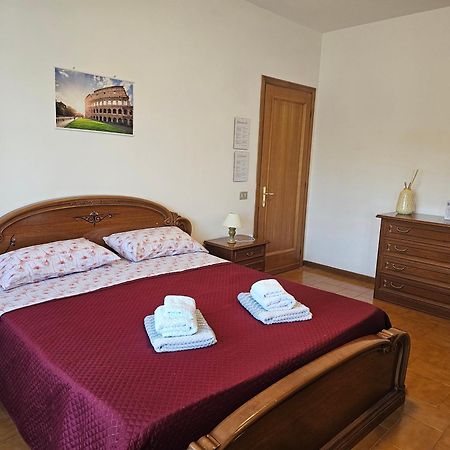 Suite Colosseo Roma Exterior foto
